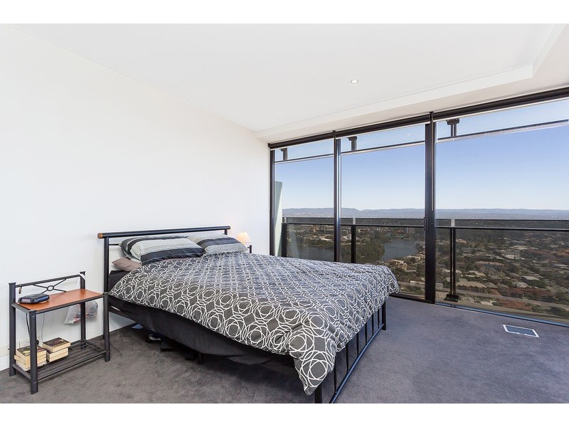 Circle on Cavil 9 Ferny Avenue, Surfers Paradise QLD 4217