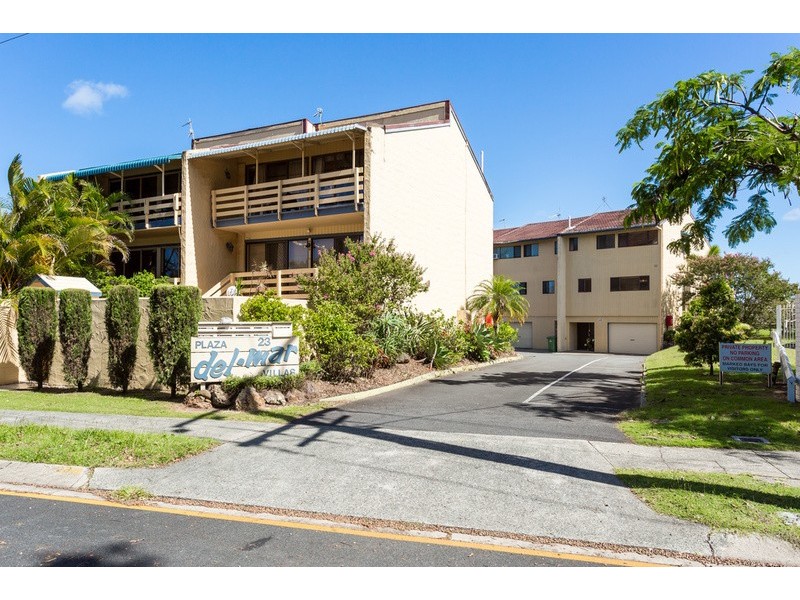 4/23 Hooker Boulevard, Broadbeach Waters QLD 4218