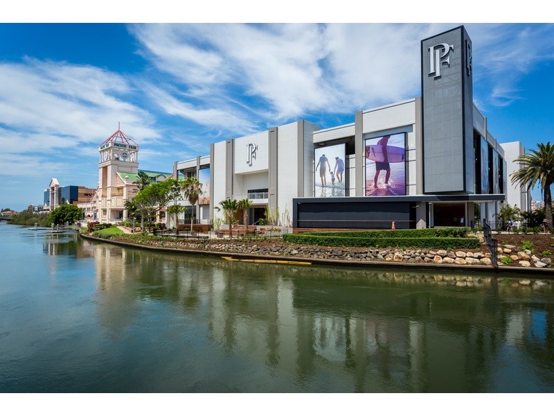 4/23 Hooker Boulevard, Broadbeach Waters QLD 4218