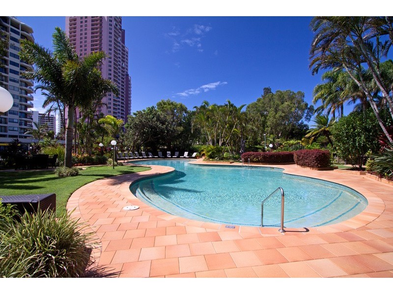 64/Atlantis West Admiralty Drive, Paradise Waters QLD 4217