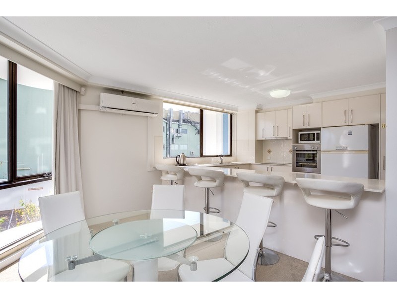 30 Laycock Street, Surfers Paradise QLD 4217