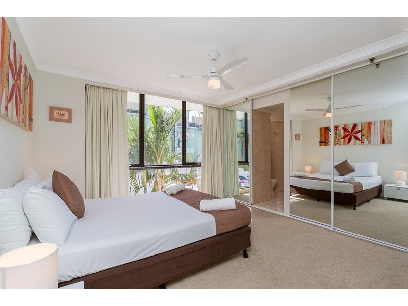 30 Laycock Street, Surfers Paradise QLD 4217