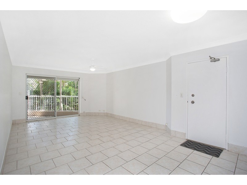 19 Heath Street, Southport QLD 4215