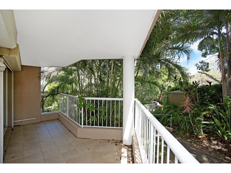 19 Heath Street, Southport QLD 4215