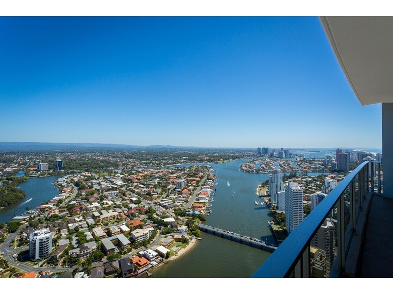 9 Ferny Avenue, Surfers Paradise QLD 4217