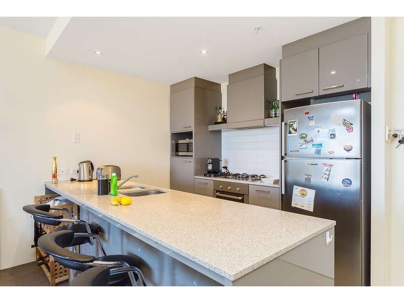 Avalon/4 Wahroonga Place, Surfers Paradise QLD 4217