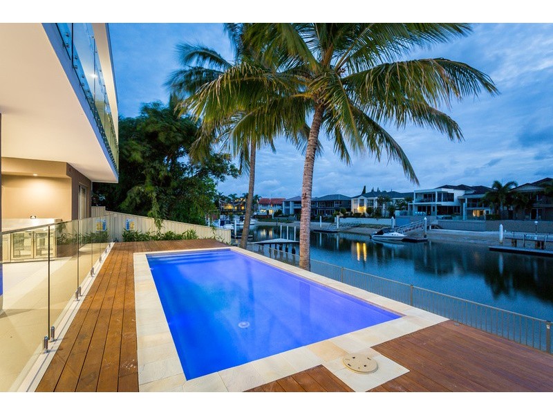 10 Midshipman Court, Surfers Paradise QLD 4217