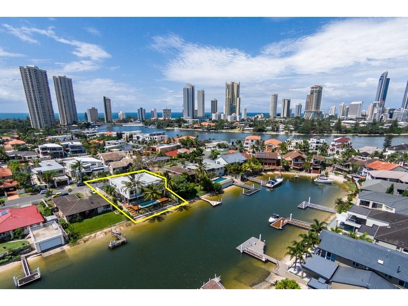 10 Midshipman Court, Surfers Paradise QLD 4217