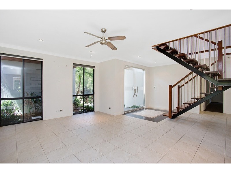 6 Nerida Lane, Coomera Waters QLD 4209