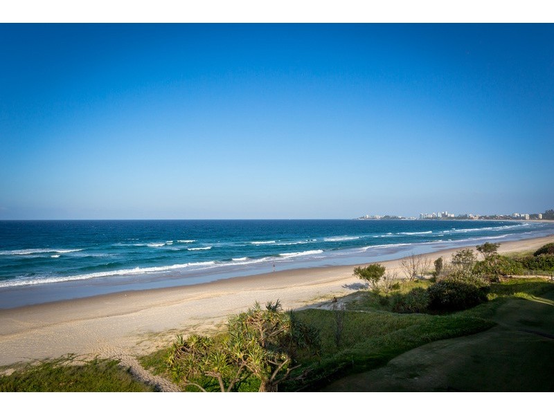 Unit 23 Pacific Surf/373 Golden Four Drive, Tugun QLD 4224
