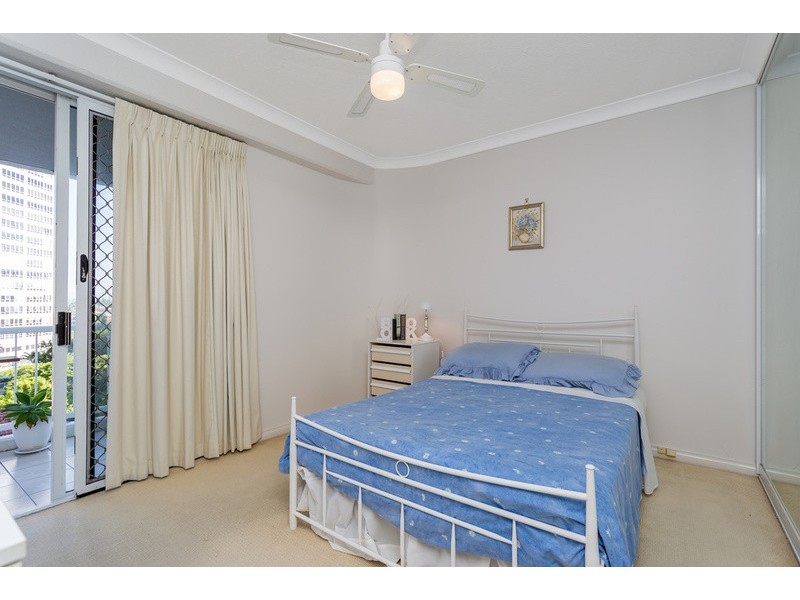 20/19 Riverview Parade, Surfers Paradise QLD 4217