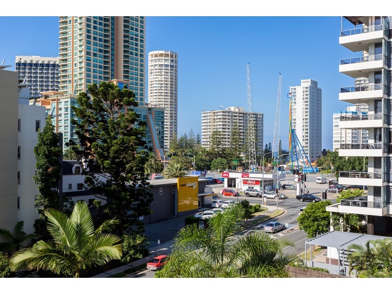 20/19 Riverview Parade, Surfers Paradise QLD 4217