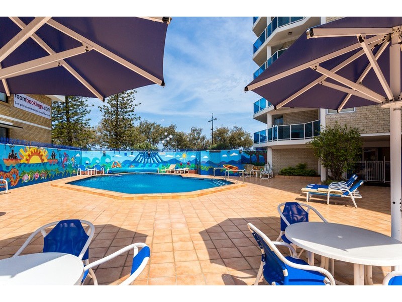 11/’Grosvenor’ 26 The Esplanade, Surfers Paradise QLD 4217