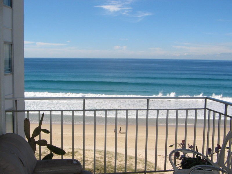 43 Garfield Terrace, Surfers Paradise QLD 4217