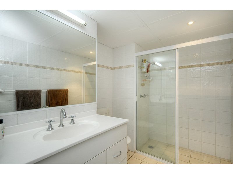 Chateau Beachside/44 The Esplanade, Surfers Paradise QLD 4217