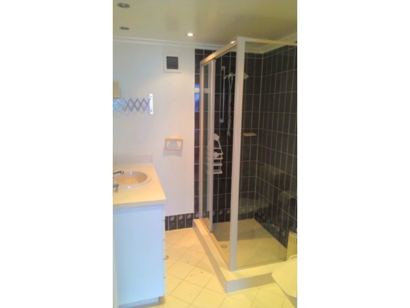 4  Old Burleigh Road, Surfers Paradise QLD 4217