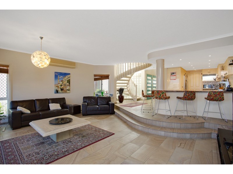 Villa 1 & Villa 2/32 Sunset Boulevard, Surfers Paradise QLD 4217