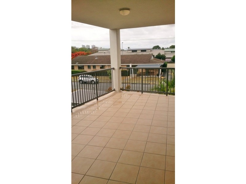 4 Proud Street, Labrador QLD 4215