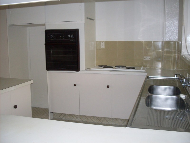 “Chevron Court”/21 Weemala Street, Surfers Paradise QLD 4217