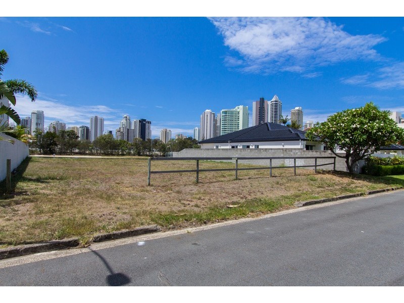 73 Commodore Drive, Surfers Paradise QLD 4217