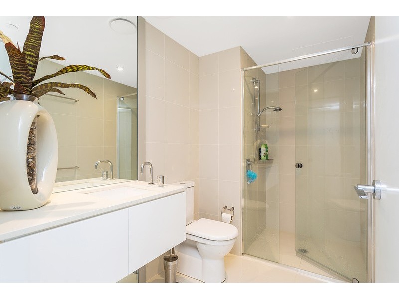 Q1 9 Hamilton Avenue, Surfers Paradise QLD 4217
