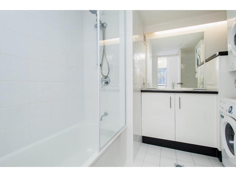 Surf Regency/9 Laycock Street, Surfers Paradise QLD 4217