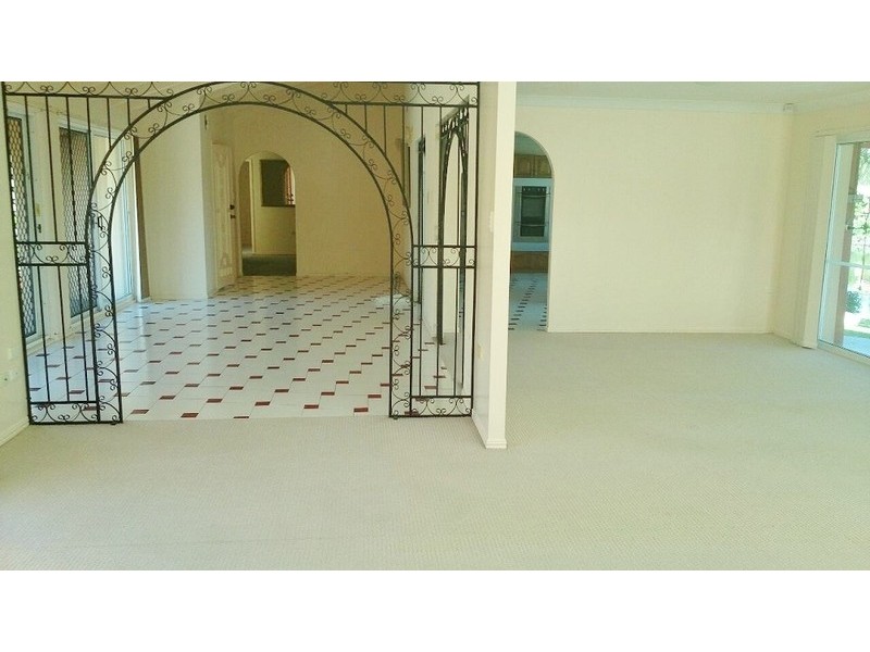 68 Manly Drive, Robina QLD 4226