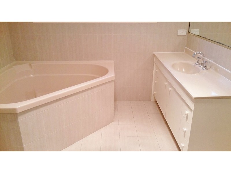 68 Manly Drive, Robina QLD 4226