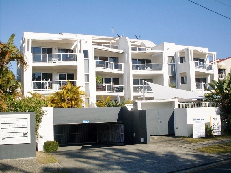 13/96 Stanhill Drive, Chevron Island QLD 4217