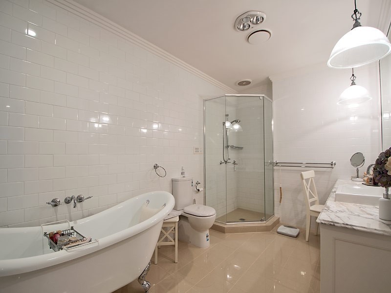 21 Tortuga Place, Clear Island Waters QLD 4226