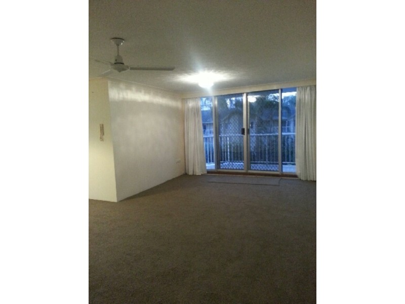 220 Surf Parade, Surfers Paradise QLD 4217
