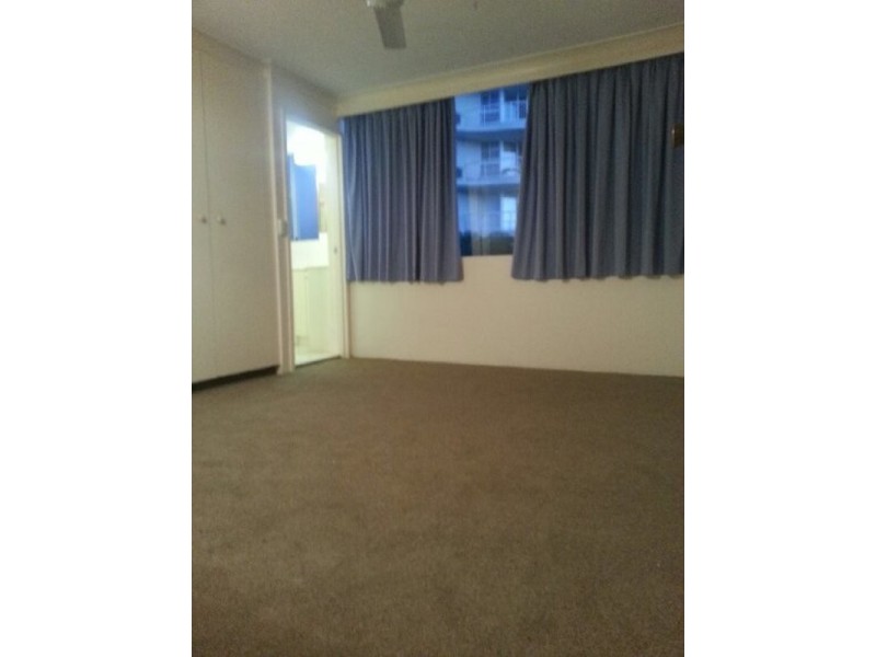 220 Surf Parade, Surfers Paradise QLD 4217