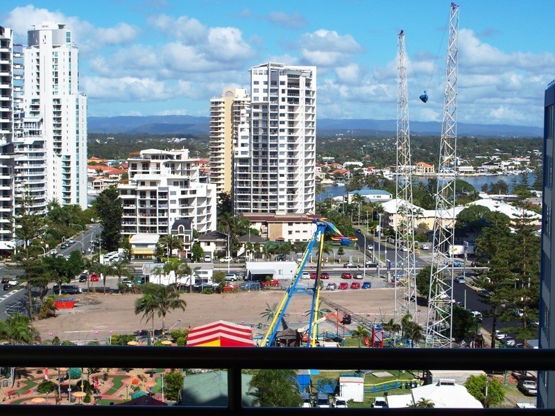 15e/80 The Esplanade, Surfers Paradise QLD 4217