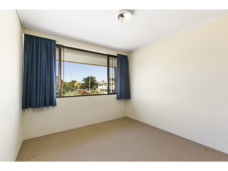 Windemere/2 Marine Parade, Southport QLD 4215