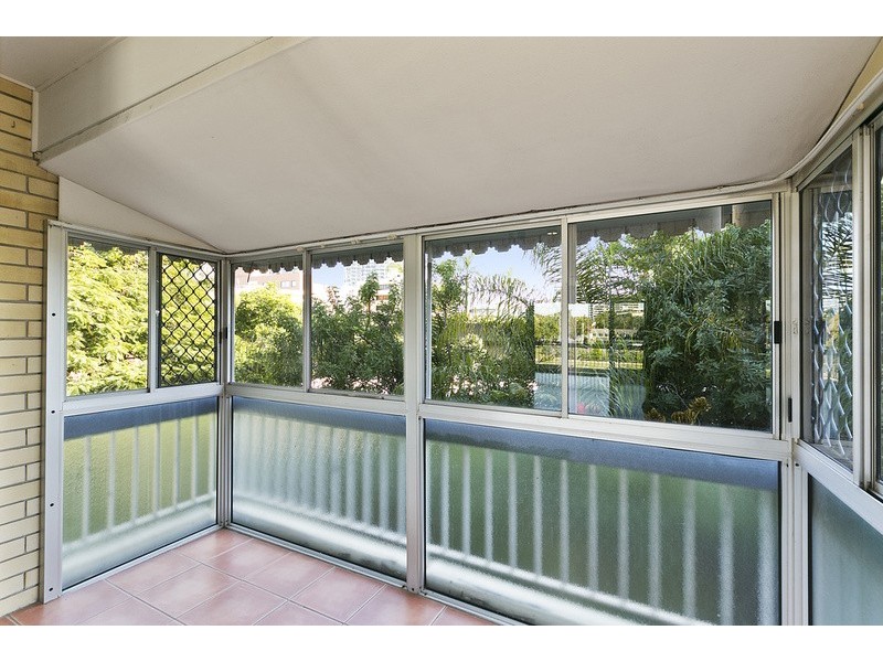 Windemere/2 Marine Parade, Southport QLD 4215