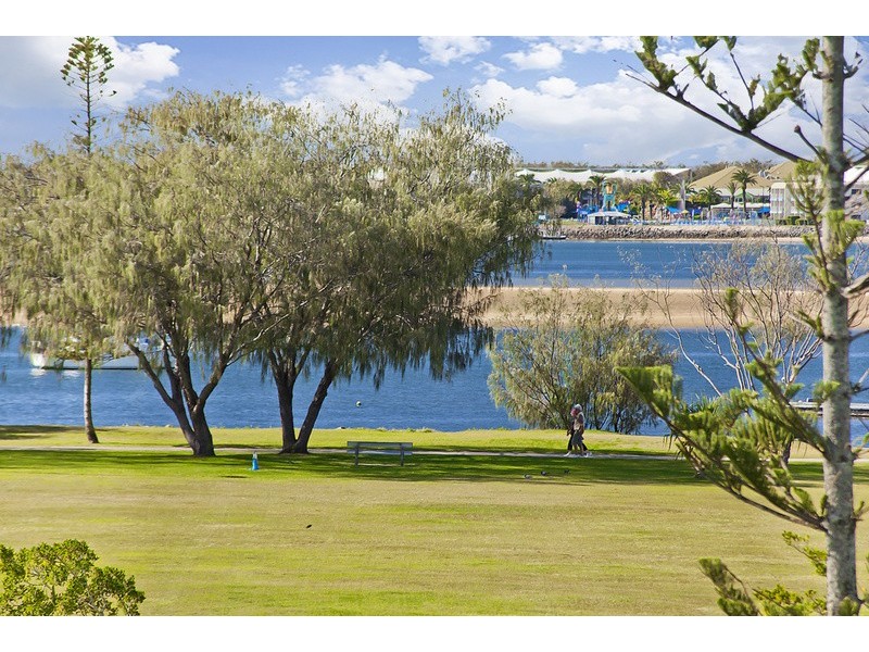 Windemere/2 Marine Parade, Southport QLD 4215