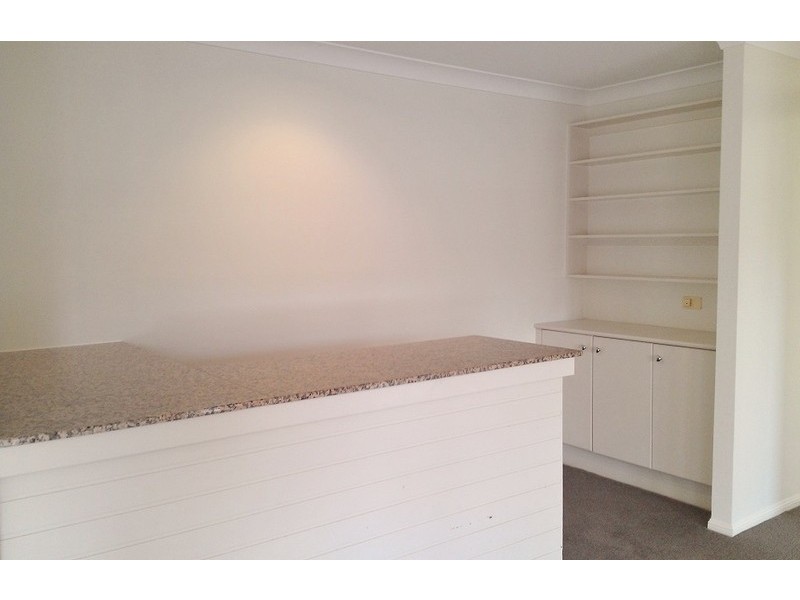 98 Commodore Drive, Paradise Waters QLD 4217