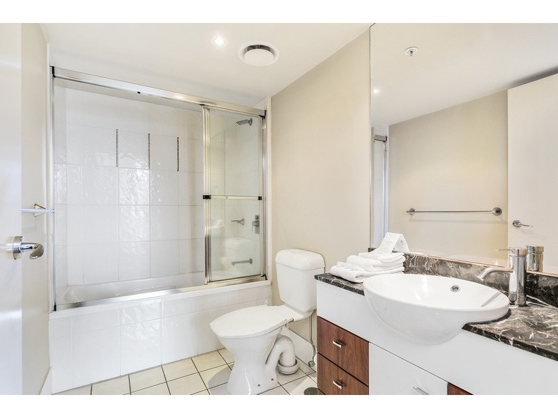 Chevron Renaissance 23 Ferny Avenue, Surfers Paradise QLD 4217