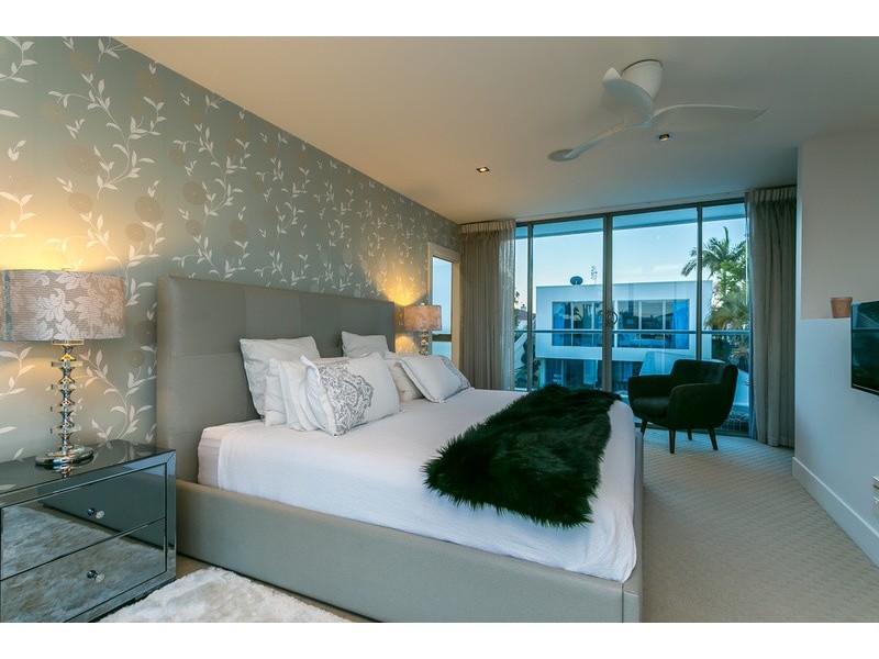 23 Freyburg Street, Sorrento QLD 4217