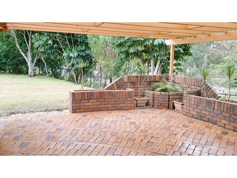 37 Marbella Drive, Benowa Waters QLD 4217