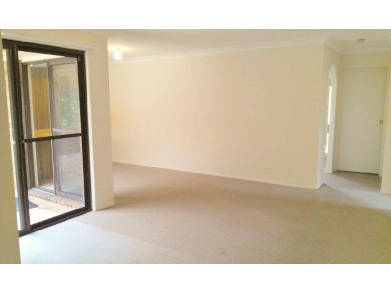 37 Marbella Drive, Benowa Waters QLD 4217