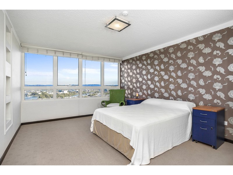Condor/2 Riverview Parade, Surfers Paradise QLD 4217