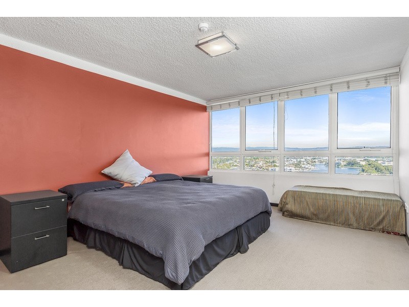 Condor/2 Riverview Parade, Surfers Paradise QLD 4217