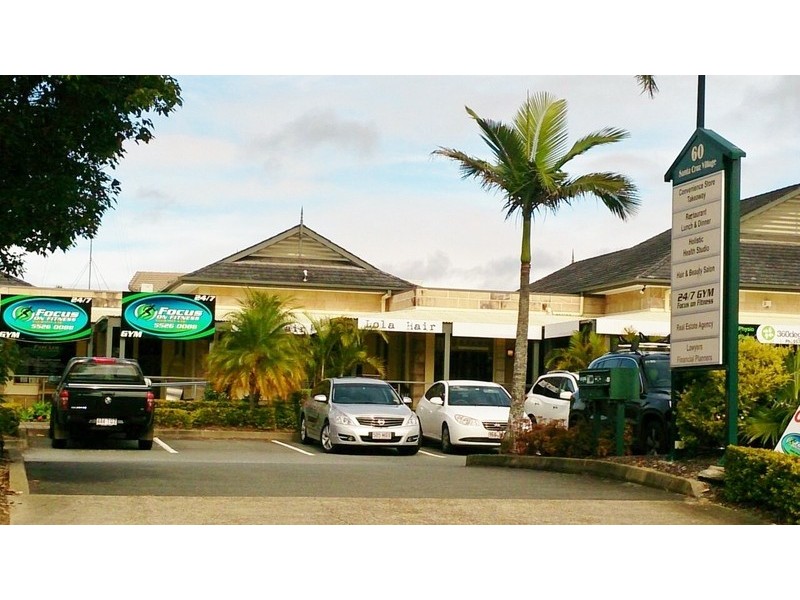 21 Montevideo Drive, Clear Island Waters QLD 4226