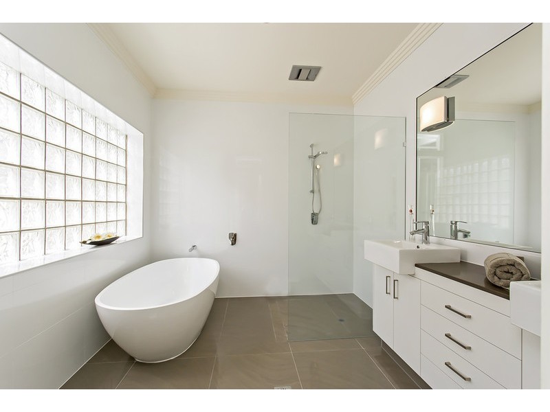 30 Norseman Court, Surfers Paradise QLD 4217