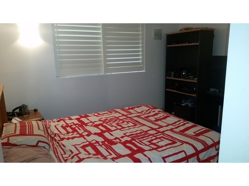 2 Adori Street, Surfers Paradise QLD 4217