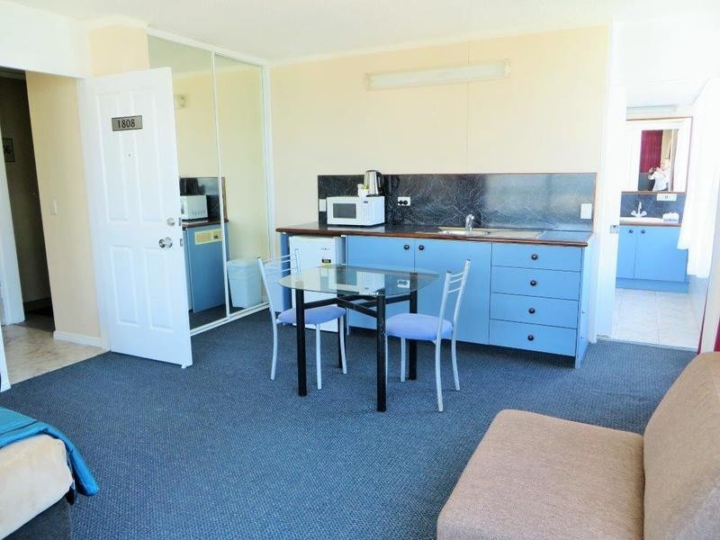 Chateau Beachside/44 The Esplanade, Surfers Paradise QLD 4217