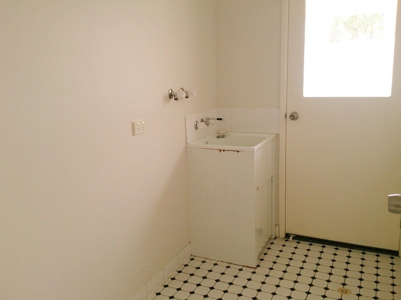 9 Henry Cotton Drive, Parkwood QLD 4214