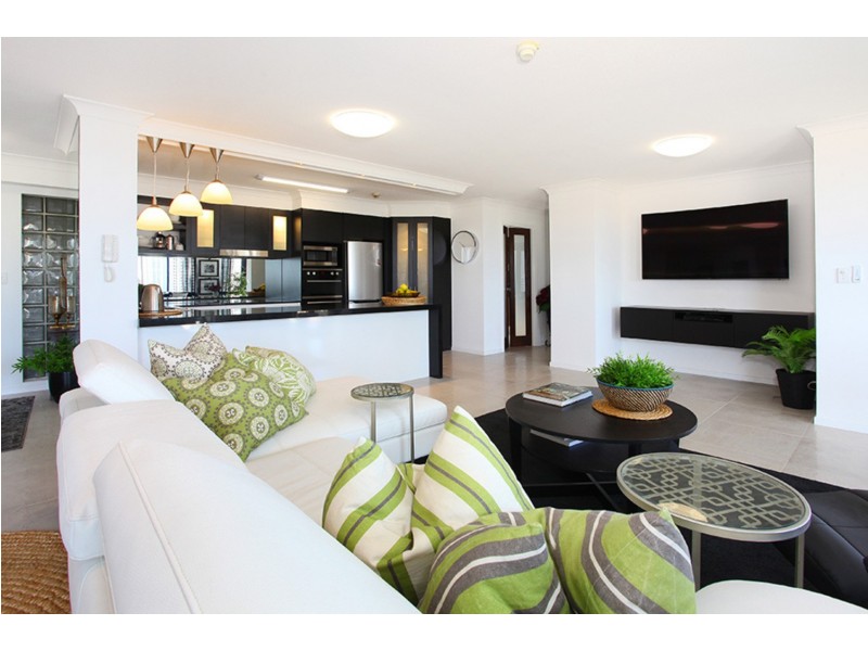 Surfers Plaza/70 Remembrance Drive, Surfers Paradise QLD 4217