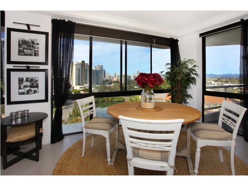 Surfers Plaza/70 Remembrance Drive, Surfers Paradise QLD 4217